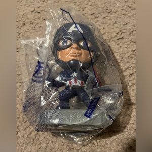 Marvel Avengers Captain America happy meal toy